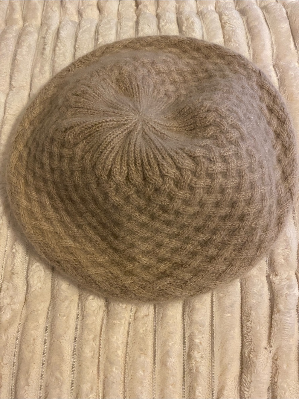 Lord & Taylor Cashmere Tan Knit Beret